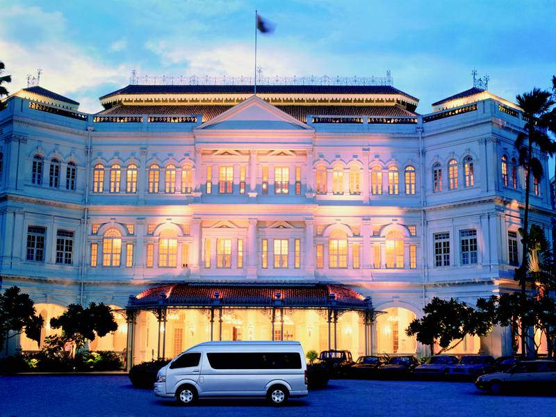 Фото автомобиля Toyota Hiace